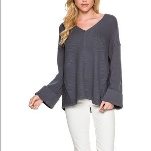 Free People 💕 La Brea V-Neck Sweater - Small